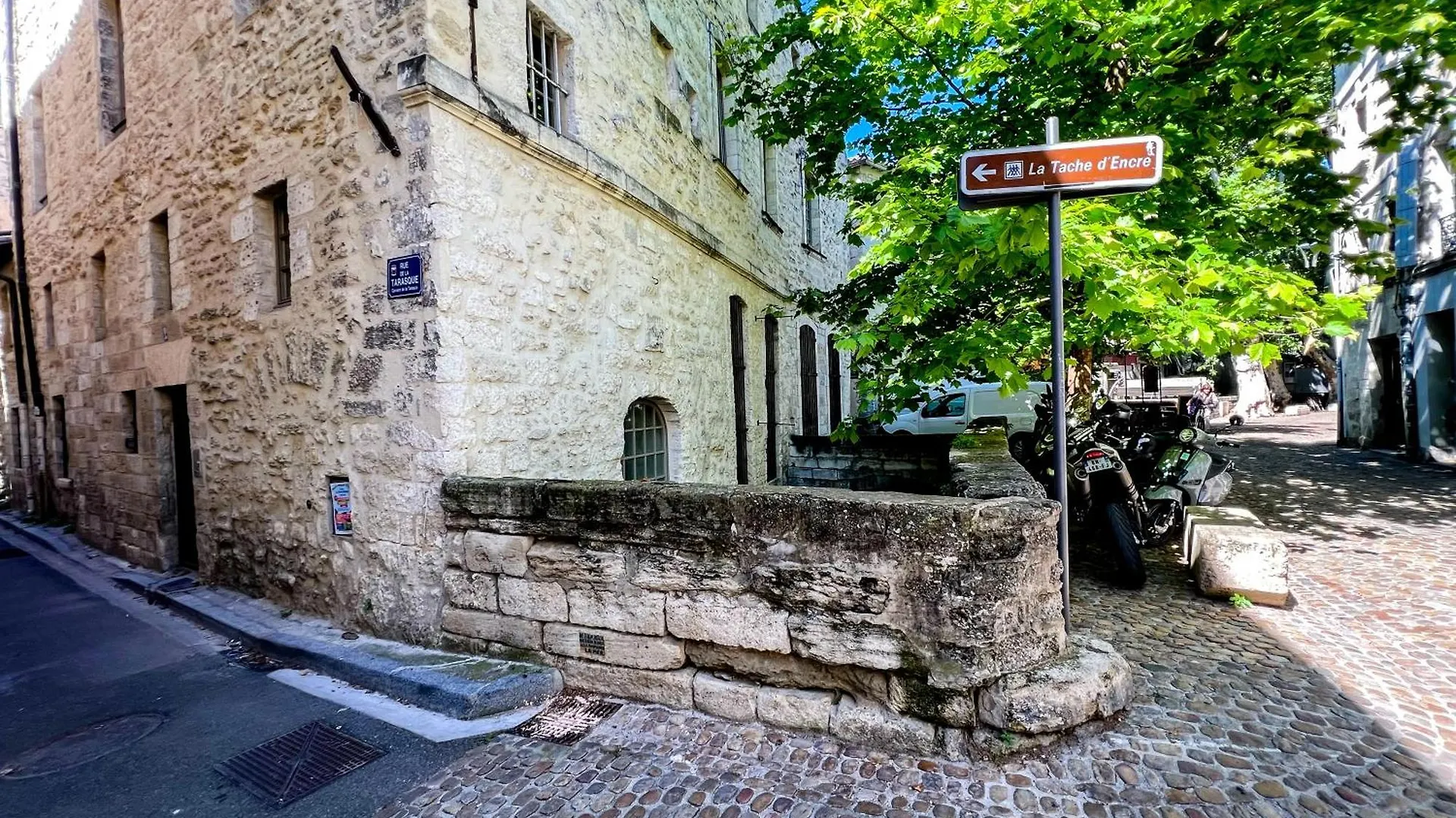 Duplex Au Calme, Quartier Des Artistes Apartment Avignon