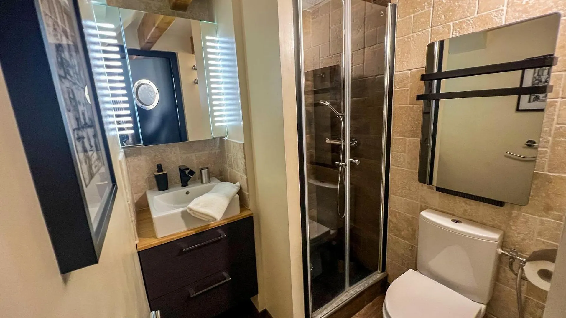Apartmán Duplex Au Calme, Quartier Des Artistes Avignon